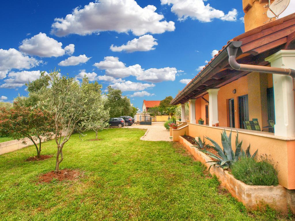 House Franko 1330 Villa Porec Luaran gambar